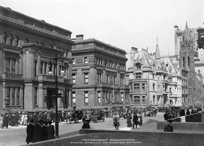 Framed Print : Fifth Avenue Vanderbilt Mansions on Easter Framed Print : Fifth Avenue Vanderbilt Mansions on Easter