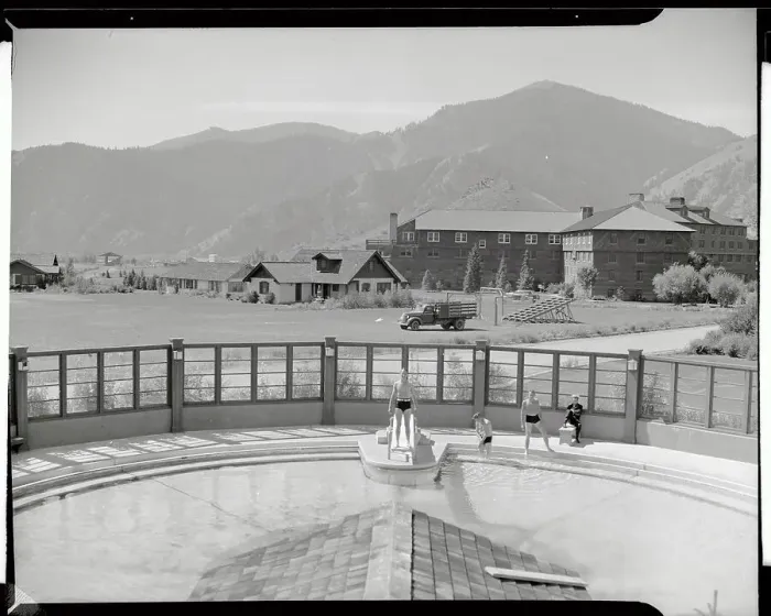 Framed Print : Fighters Recuperating At the Sun Valley Naval Hospital Framed Print : Fighters Recuperating At the Sun Valley Naval Hospital