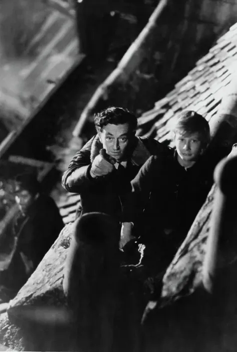 Framed Print : Filming Oliver Twist Framed Print : Filming Oliver Twist