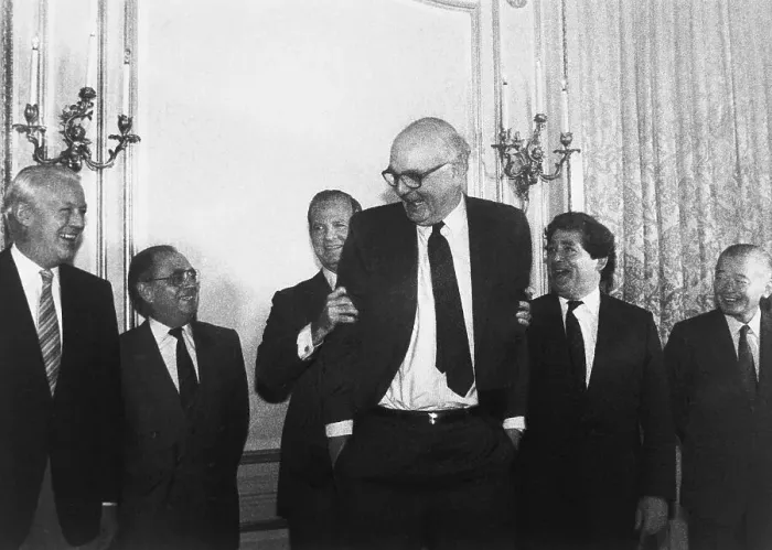 Framed Print : Finance Ministers of Five Countries Meeting in United States Framed Print : Finance Ministers of Five Countries Meeting in United States