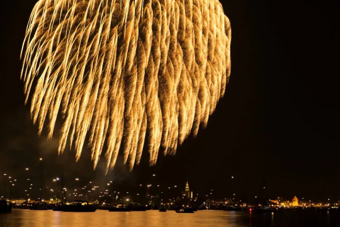 Framed Print : Fireworks during Seenachtsfest festival in Konstanz, Lake Constance, Baden-Wuerttemberg, Germany, Europe, PublicGround Framed Print : Fireworks during Seenachtsfest festival in Konstanz, Lake Constance, Baden-Wuerttemberg, Germany, Europe, PublicGround
