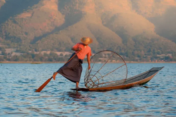 Framed Print : Fisherman at inle lake Framed Print : Fisherman at inle lake