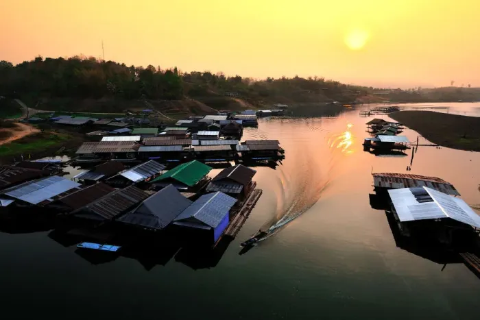 Framed Print : Floating Life in Sangkhlaburi Framed Print : Floating Life in Sangkhlaburi
