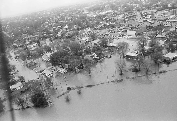 Framed Print : Flooding In St. Louis Framed Print : Flooding In St. Louis