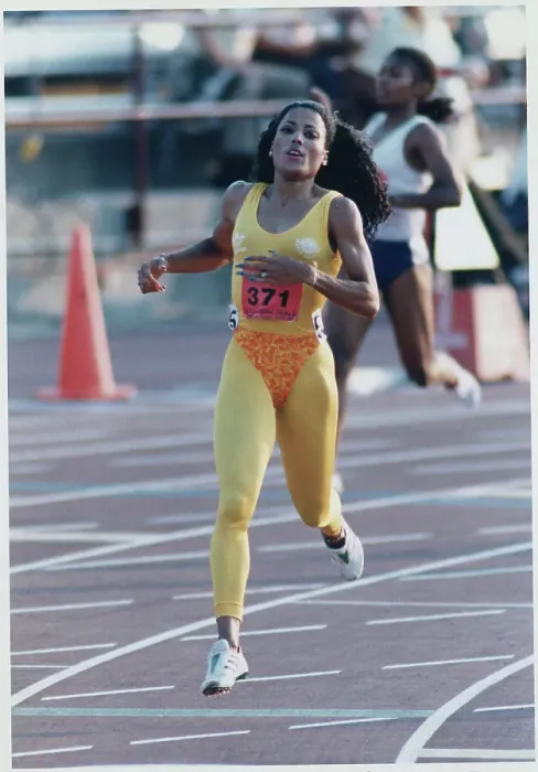 Framed Print : Florence Griffith-Joyner Framed Print : Florence Griffith-Joyner