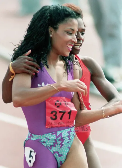 Framed Print : Florence Griffith-Joyner Sets New World Record Framed Print : Florence Griffith-Joyner Sets New World Record