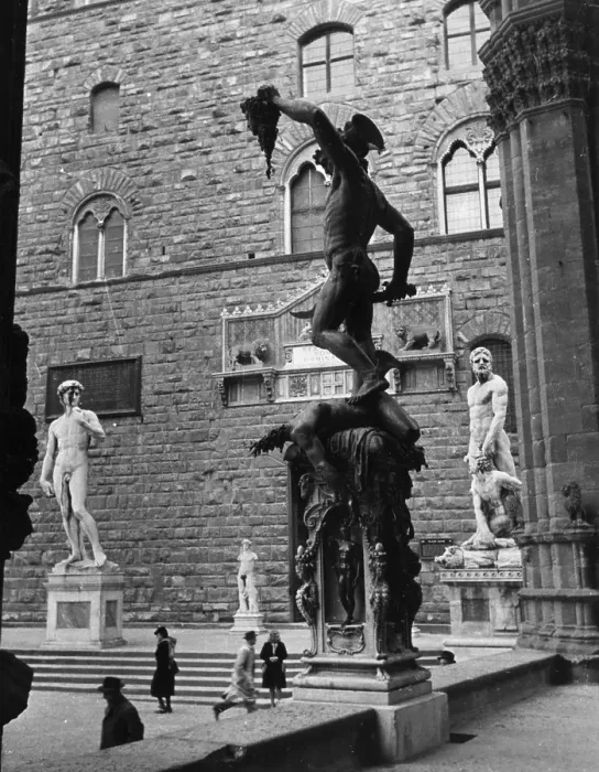 Framed Print : Florentine Statues Framed Print : Florentine Statues