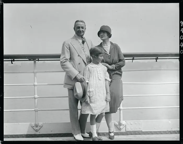 Framed Print : Florenz Ziegfeld With His Family Framed Print : Florenz Ziegfeld With His Family