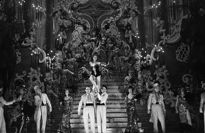 Framed Print : Folies Bergere Framed Print : Folies Bergere