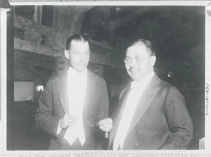 Framed Print : Foreign Minister Shidehara and John Van Antwerp MacMurray Framed Print : Foreign Minister Shidehara and John Van Antwerp MacMurray