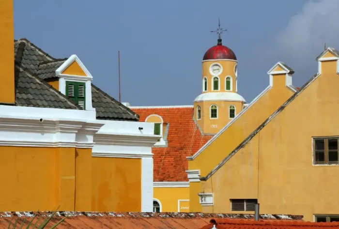Framed Print : Fortchurch in Willemstad (Punda district), Curacao, Netherlands Antillies, West Indies, Caribbean Framed Print : Fortchurch in Willemstad (Punda district), Curacao, Netherlands Antillies, West Indies, Caribbean