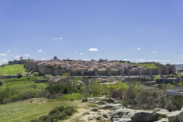 The fortification wall enclosing the town, Avila, Castile and Leon, Spain