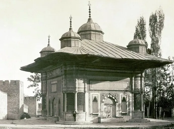 Framed Print : Fountain, Fontaine de Sultan Ahmed, Constantinople, today Istanbul, 1889, Turkey, Historic, digitally restored reproduction from a 19th century original Framed Print : Fountain, Fontaine de Sultan Ahmed, Constantinople, today Istanbul, 1889, Turkey, Historic, digitally restored reproduction from a 19th century original