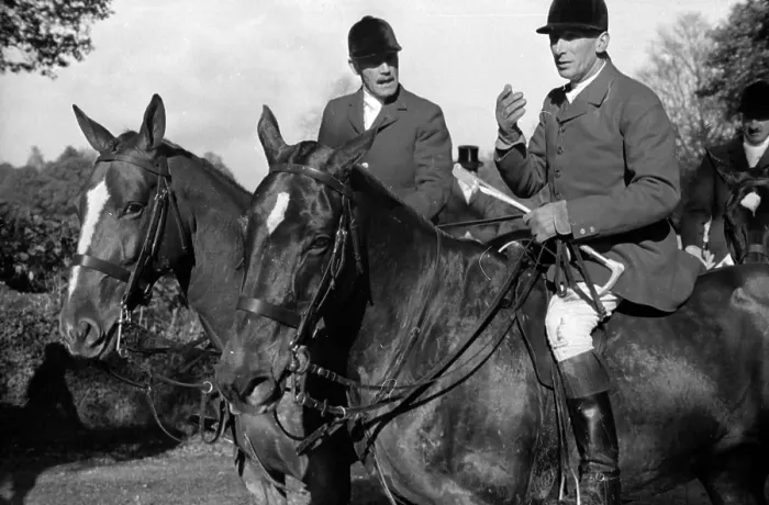 Framed Print : Fox Hunters Framed Print : Fox Hunters