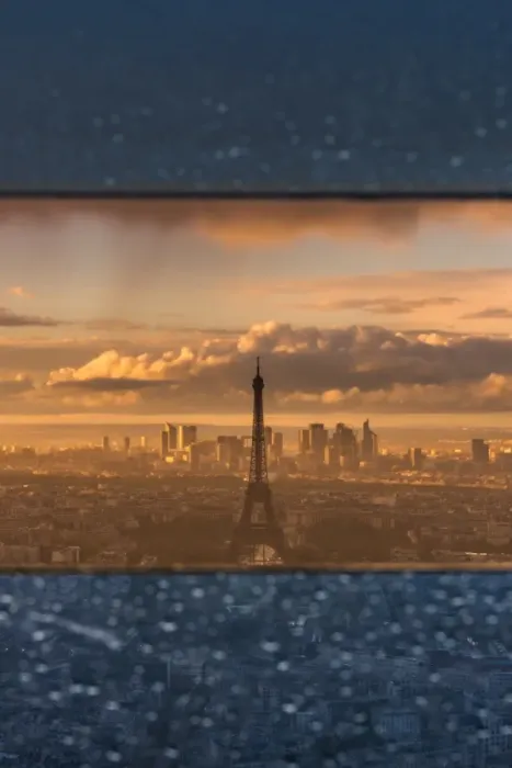 Framed Print : Framing Paris Framed Print : Framing Paris