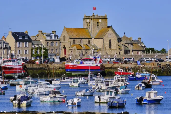 Framed Print : France, Normandy, Manche department, Cotentin, Barfleur Framed Print : France, Normandy, Manche department, Cotentin, Barfleur