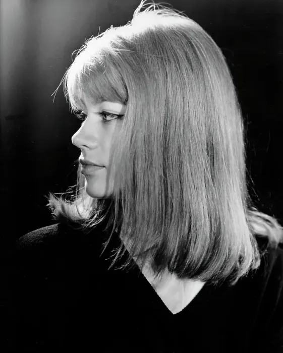 Framed Print : Francoise Hardy Portrait