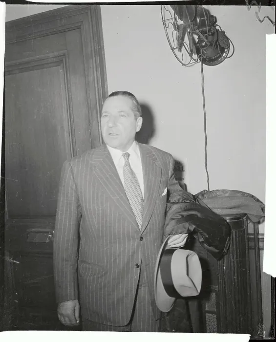 Framed Print : Frank Costello Leaving Federal Court Framed Print : Frank Costello Leaving Federal Court