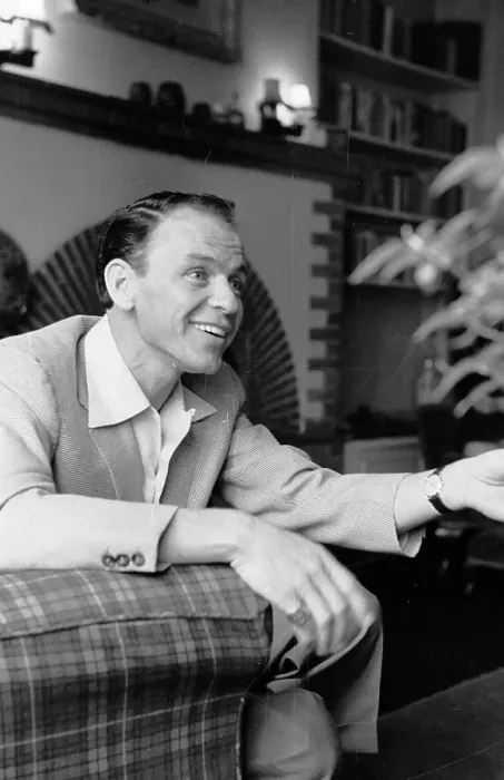Framed Print : Frank Sinatra Framed Print : Frank Sinatra