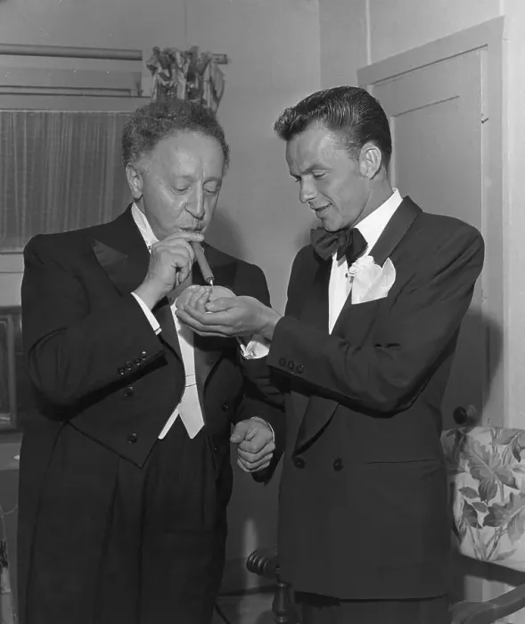 Framed Print : Frank Sinatra Lights Cigar For Pianist Framed Print : Frank Sinatra Lights Cigar For Pianist