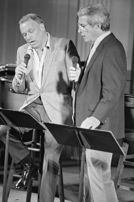 Framed Print : Frank Sinatra and Perry Como Framed Print : Frank Sinatra and Perry Como