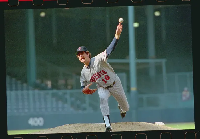 Framed Print : Frank Viola Pitching Framed Print : Frank Viola Pitching