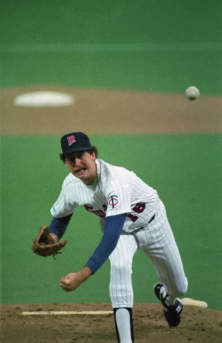 Framed Print : Frank Viola Pitching Framed Print : Frank Viola Pitching