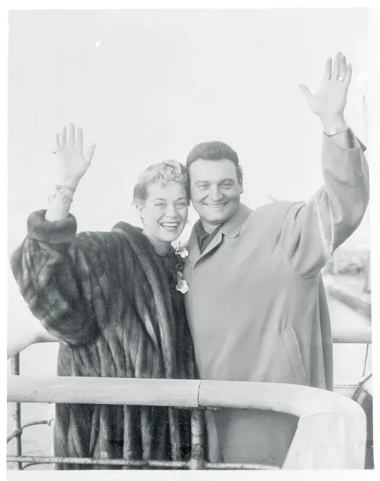 Framed Print : Frankie Laine and Wife Waving From Ship Framed Print : Frankie Laine and Wife Waving From Ship