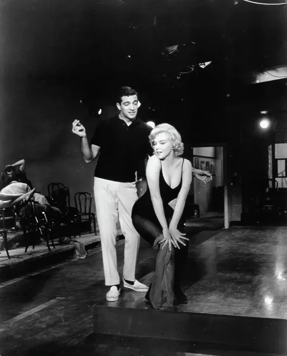 Framed Print : Frankie Vaughan And Marilyn Monroe In Let's Make Love Framed Print : Frankie Vaughan And Marilyn Monroe In Let's Make Love