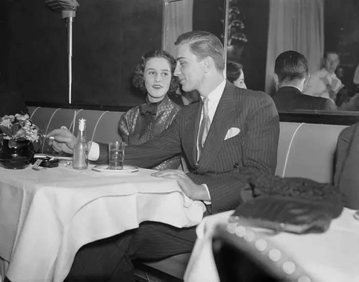 Framed Print : Franklin D. Roosevelt, Jr. Chatting with Barbara Cushing Framed Print : Franklin D. Roosevelt, Jr. Chatting with Barbara Cushing