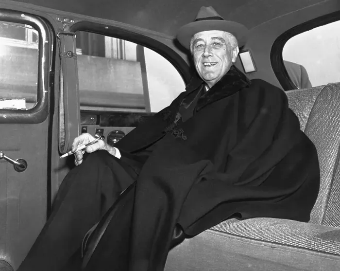 Framed Print : Franklin Delano Roosevelt in Car