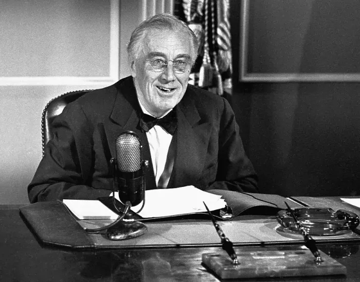 Framed Print : Franklin Delano Roosevelt Gives Radio Address
