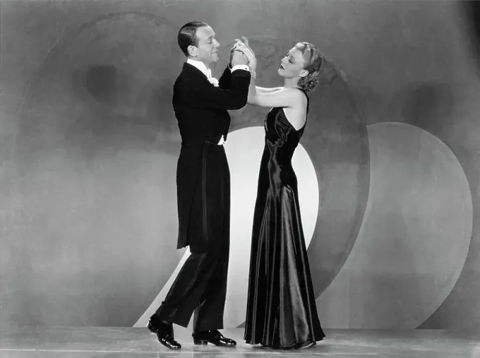 Framed Print : Fred Astaire and Ginger Rogers Dancing