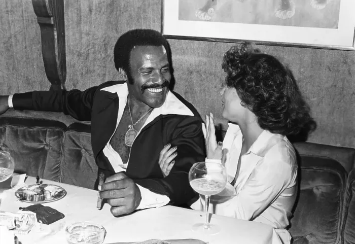 Framed Print : Fred Williamson At The Candy Store Nightclub Framed Print : Fred Williamson At The Candy Store Nightclub