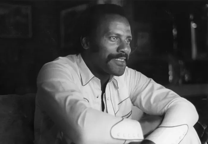 Framed Print : Fred Williamson At Home Framed Print : Fred Williamson At Home