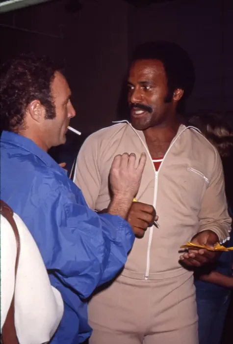 Framed Print : Fred Williamson And James Caan At An Event Framed Print : Fred Williamson And James Caan At An Event
