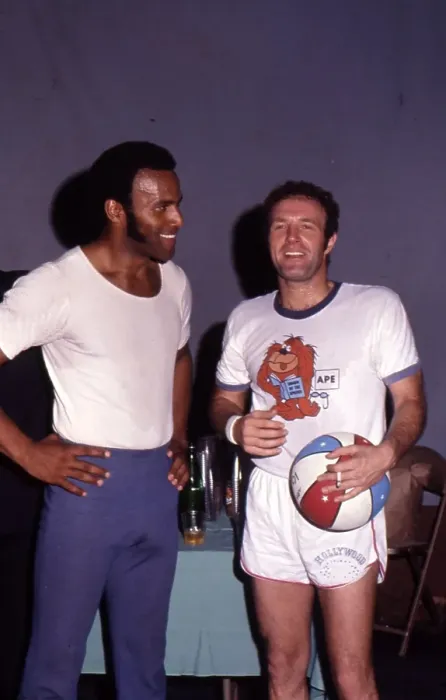 Framed Print : Fred Williamson And James Caan At An Event Framed Print : Fred Williamson And James Caan At An Event