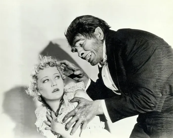 Framed Print : Frederic March and Miriam Hopkins in Dr. Jekyll and Mr. Hyde Framed Print : Frederic March and Miriam Hopkins in Dr. Jekyll and Mr. Hyde