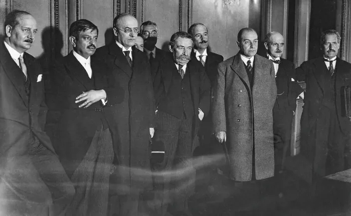Framed Print : French and German Ministers