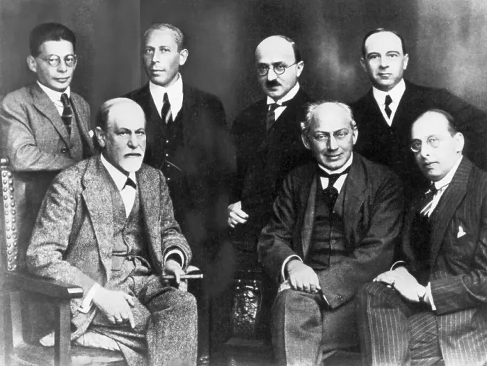 Framed Print : Freud With Peers In Berlin