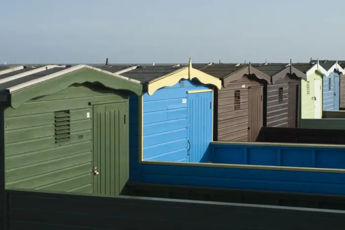 Framed Print : Frinton-on-Sea Beach Huts Framed Print : Frinton-on-Sea Beach Huts