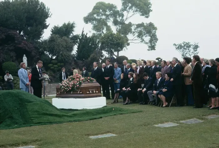 Framed Print : Funeral Of Bing Crosby