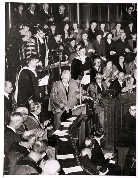 Framed Print : G C Marshall Receives Applause At Oxford Framed Print : G C Marshall Receives Applause At Oxford