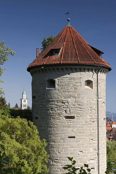 The Gallerturm tower with the bell tower of St. Nikolaus-Muenster cathedral in the back, Ueberlingen, Bodenseekreis county, Baden-Wuerttemberg, Germany, Europe