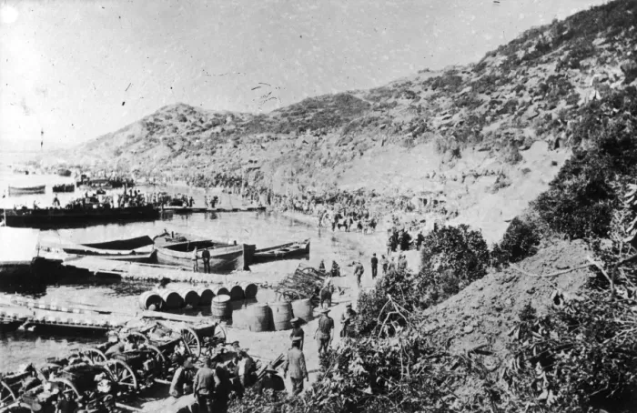 Framed Print : Gallipoli Landing
