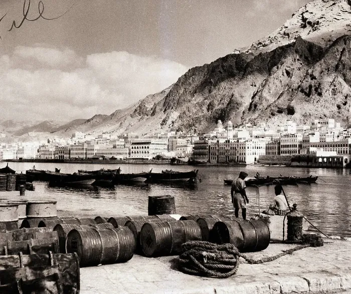 Framed Print : Forty Gallon Oil Drums at Quay Framed Print : Forty Gallon Oil Drums at Quay