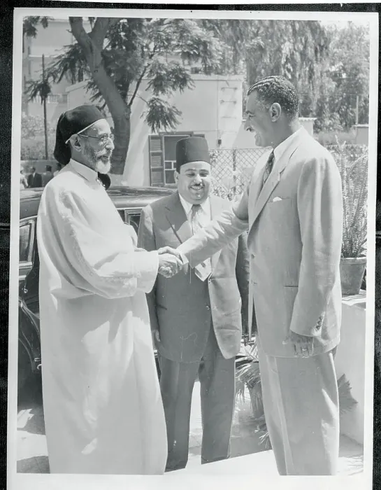 Framed Print : Gamal Abdel Nasser Shaking Hands with King Idris Framed Print : Gamal Abdel Nasser Shaking Hands with King Idris