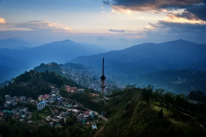 Framed Print : Gangtok city