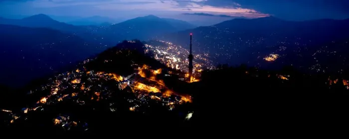 Framed Print : Gangtok city