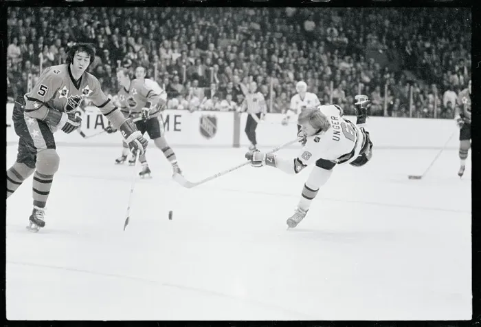 Framed Print : Garry Unger During NHL All Star Game Framed Print : Garry Unger During NHL All Star Game
